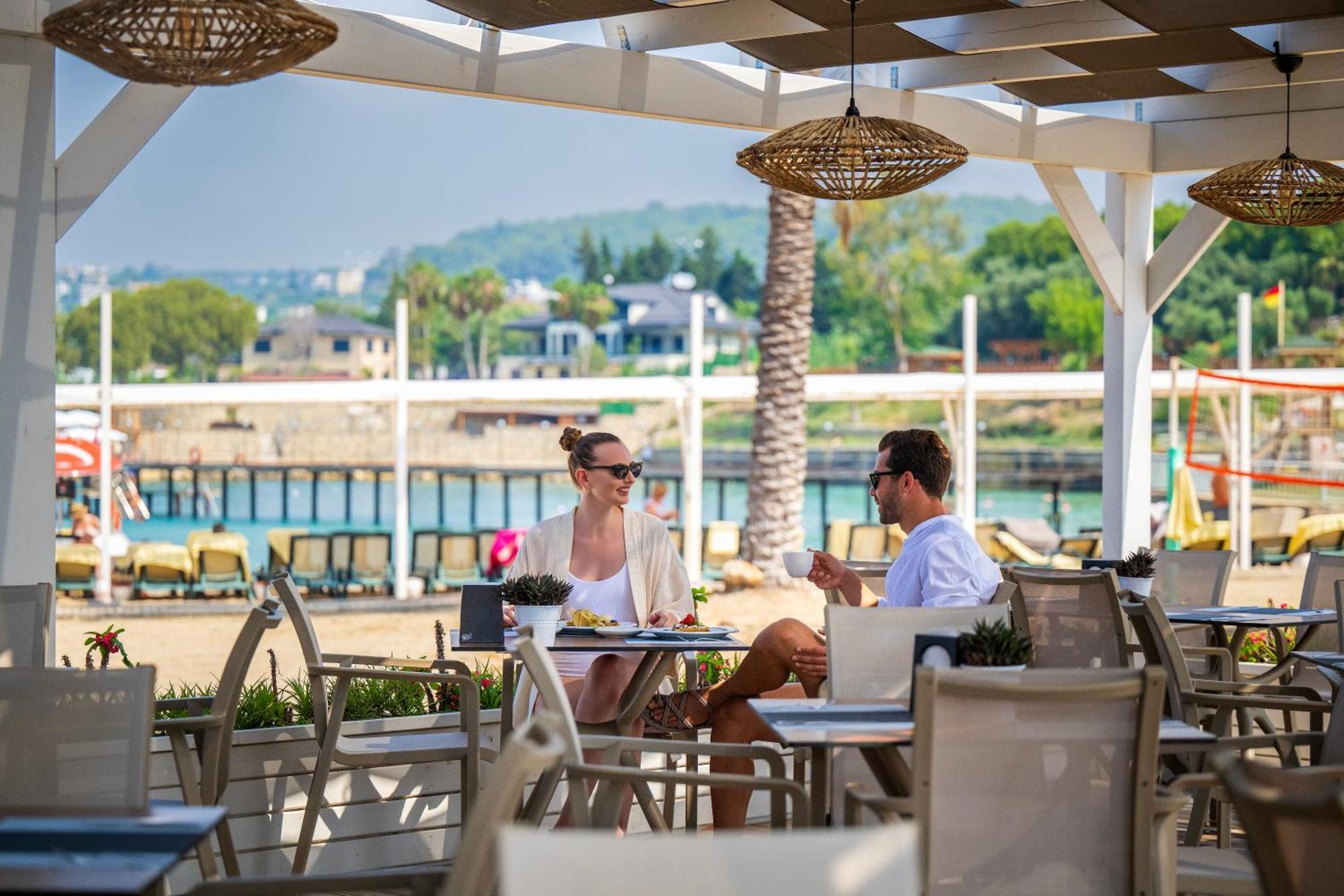 Oz Hotels Incekum Beach Alanya Exterior foto