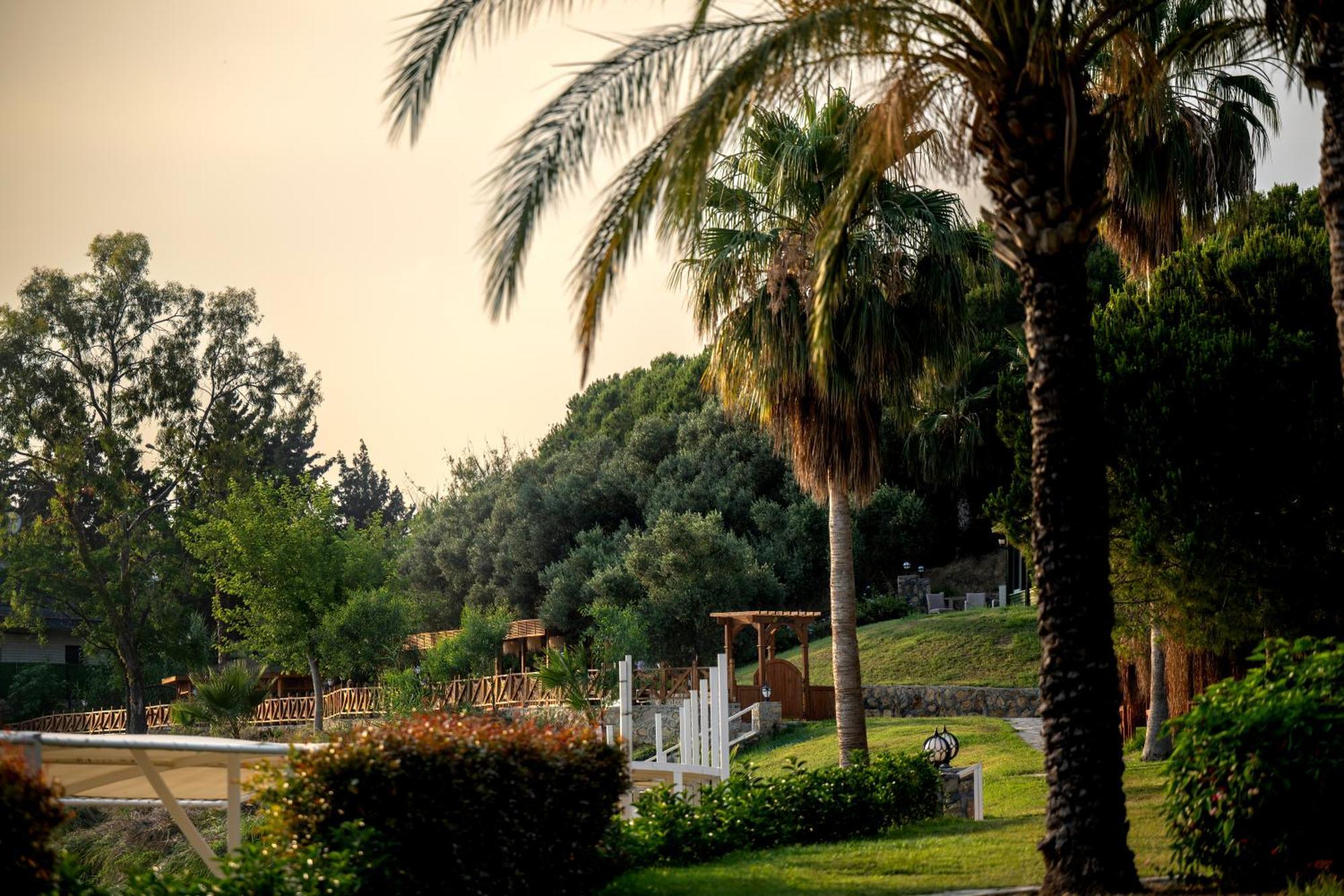 Oz Hotels Incekum Beach Alanya Exterior foto